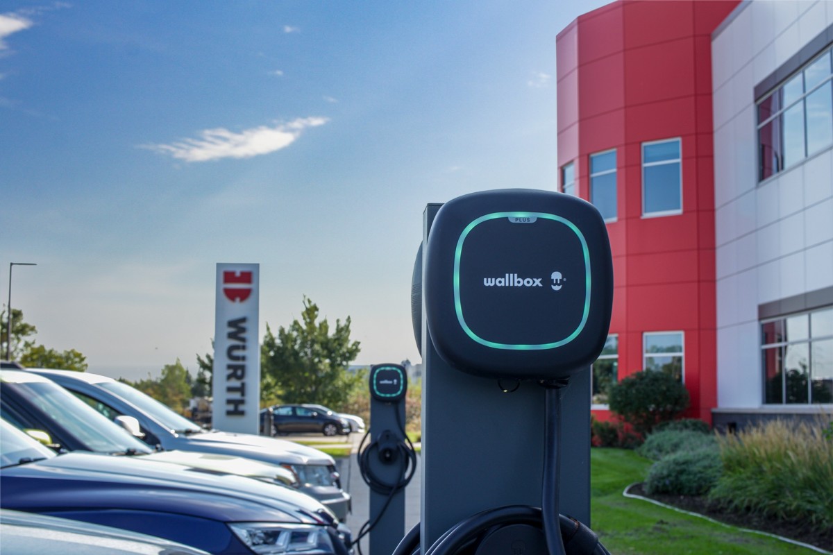 Wallbox EV Chargers, supplied and installed by Wattlogic, at Würth Industrial US's Brooklyn Park, MN distribution center Wallbox EV Chargers, supplied and installed by Wattlogic, at Würth Industrial US's Brooklyn Park, MN distribution center