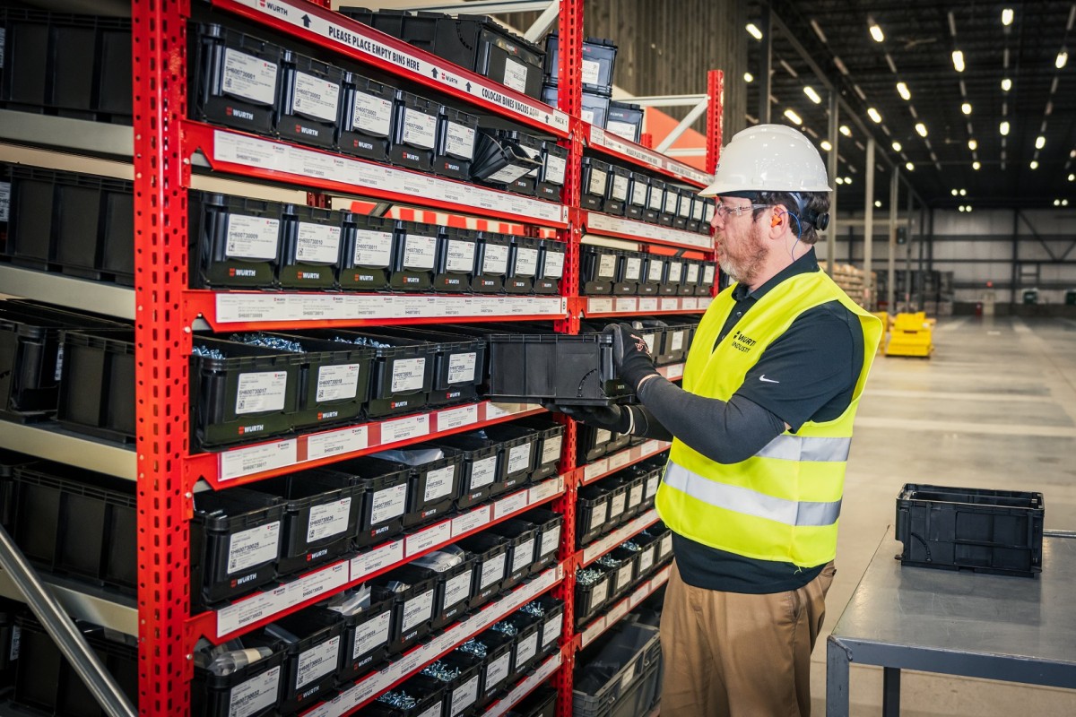 A Würth Inventory Management Representative scanning kanban bins to track inventory levels A Würth Inventory Management Representative scanning kanban bins to track inventory levels